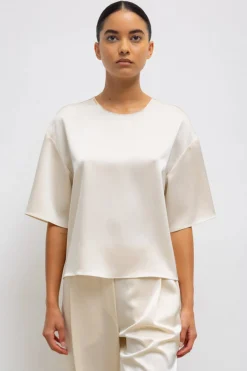 Barb Boxy Tee in Cream