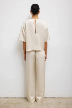 Barb Boxy Tee in Cream