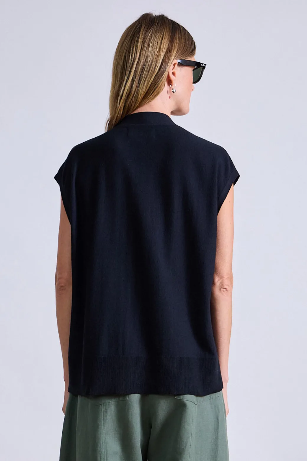 Bardi Drippy Vest in Black