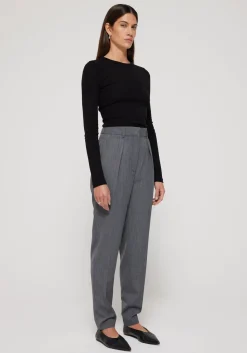 Carrot Fit Single Pleat Trouser in Grey Melange