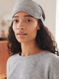 Cashmere Eye Mask in Grey