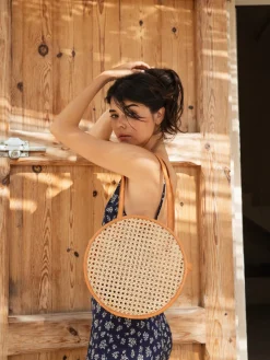 Emila Round Handbag in Black Rattan