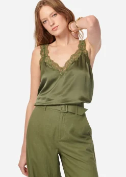 Fernanda Cami in Sencha