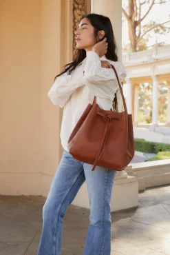 Florence Tote in Maple