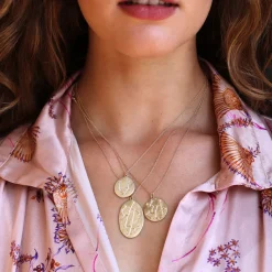 Gemini Astrology Necklace in Yellow Gold