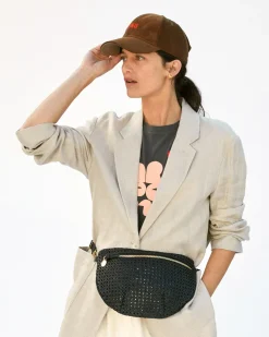 Grande Fanny in Black Rattan