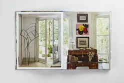 Isabel López-Quesada At Home