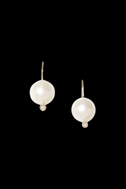 Kaia White Pearl Earrings with Diamond