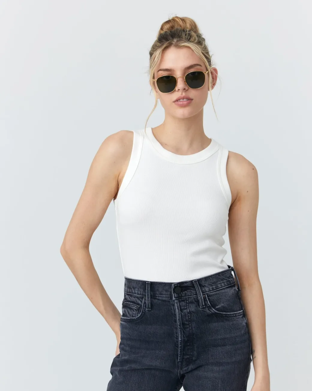 Knoxville Tank in White