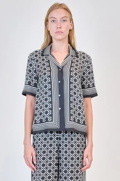 Koda Button Down Shirt in Black