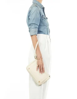 Large Clap Clutch in Creme