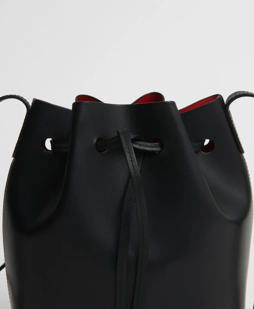 Mini Bucket Bag in Black/flamma