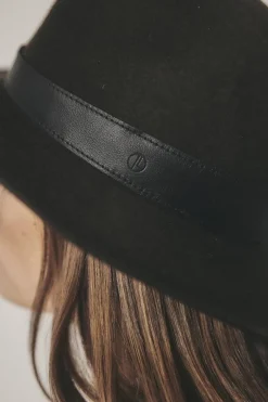 Raleigh Wool Hat in Dark Brown