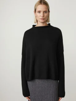 Sandy Sweater in Black