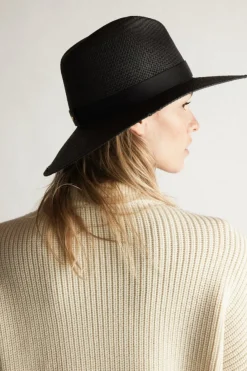Simone Hat in Black