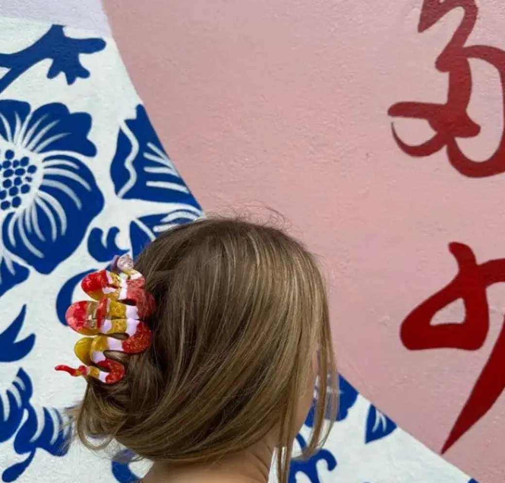 Snake Claw Clip in Pink