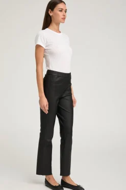 Sophia Cigarette Legging in Black