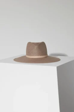 Valentine Hat in Grey