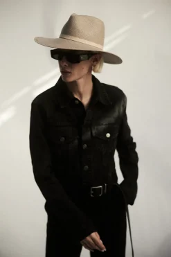 Valentine Hat in Grey