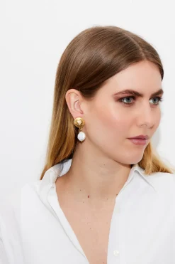 Venus Diane Earring in Pearl