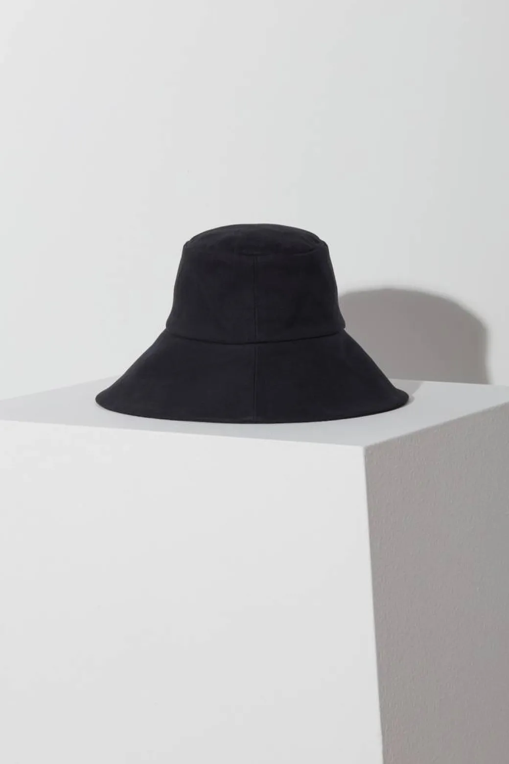 Walker Cotton Hat