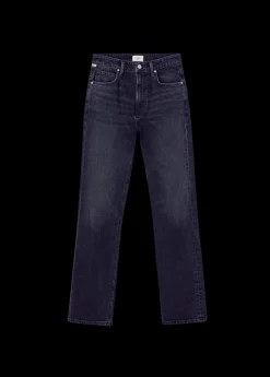 Zurie Jean in Stormy